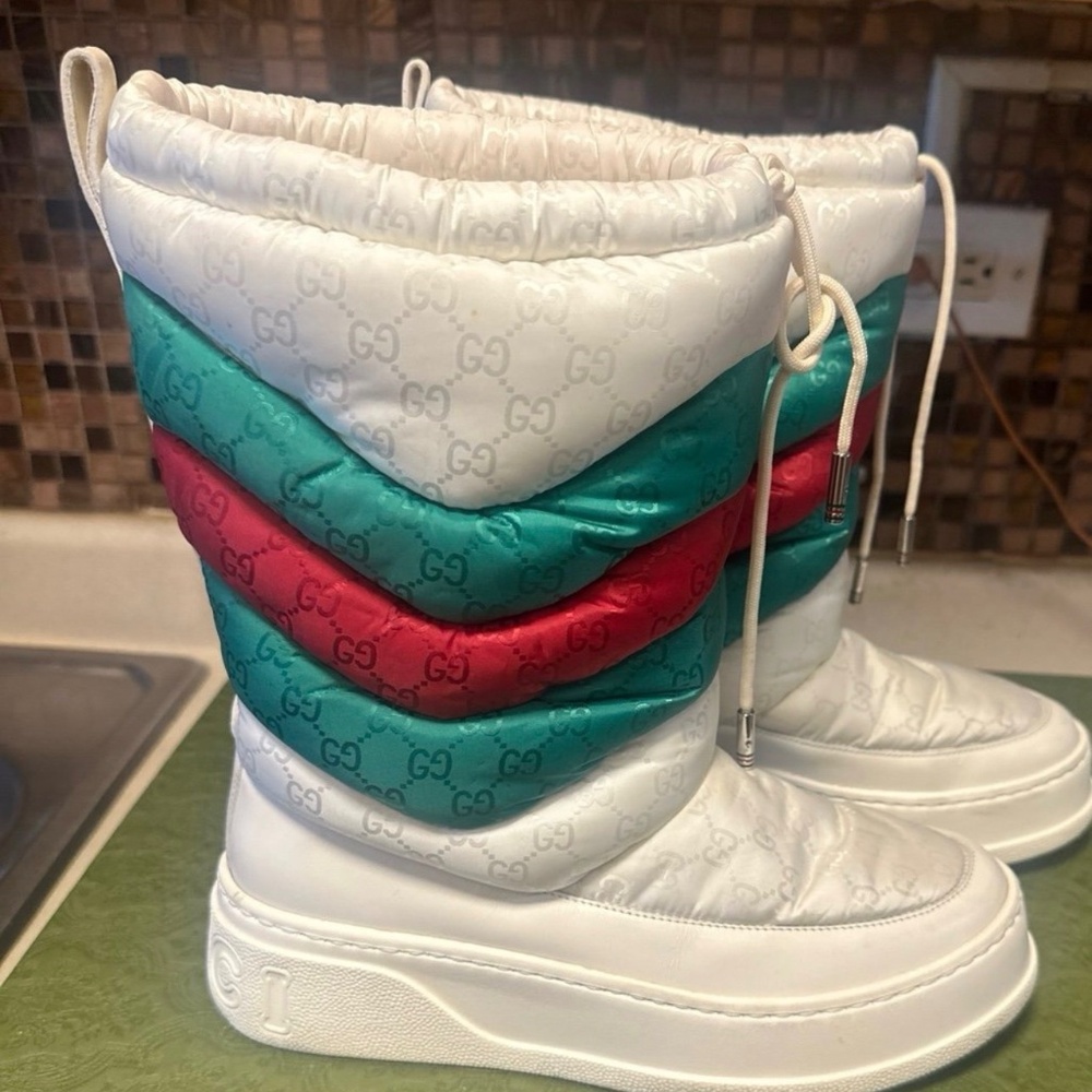 Gucci - Picture 4 of 4